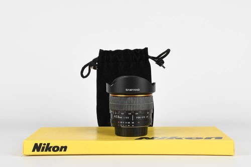 Samyang 8mm fisheye - f3.5,